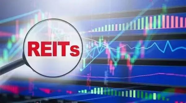"强心针"来了！REITs"深蹲"迎反转，各路资金将涌入？