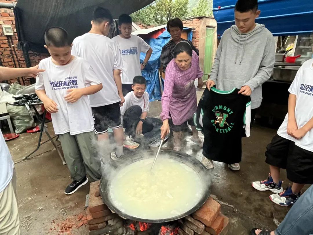 漫长的抵达：列车90小时惊险求生